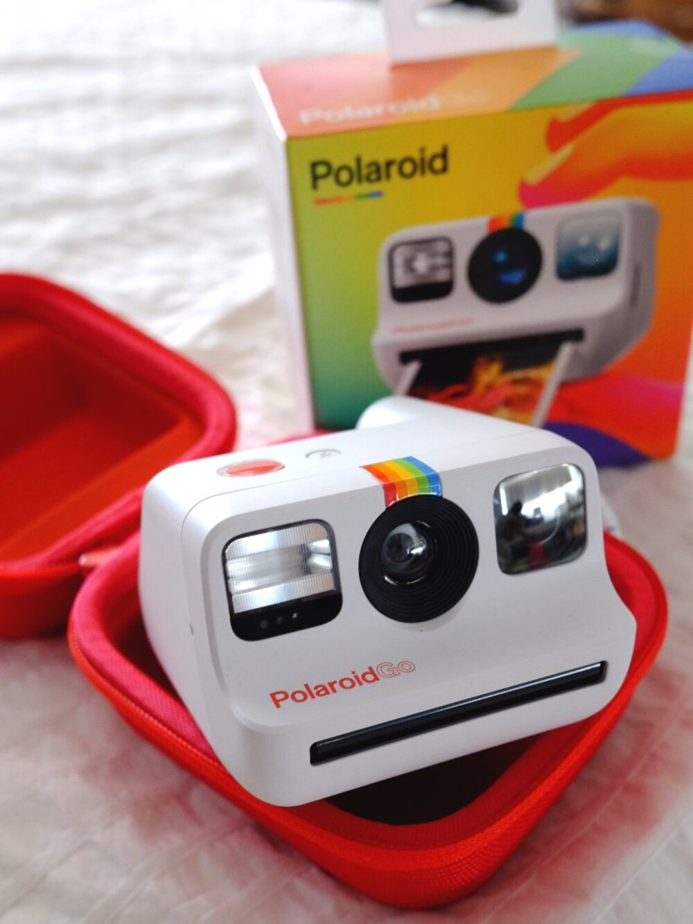Original Polaroid Go Instant Camera + Zipper Case + Film! - Like New!